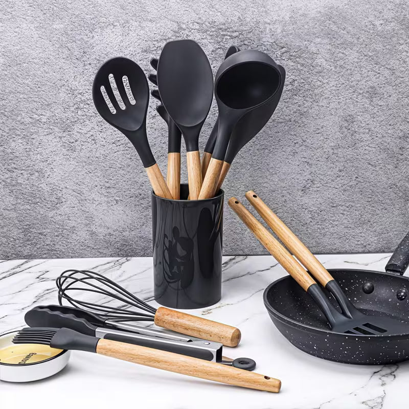 Wooden Handle Kitchen Utensil Set
